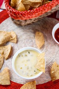 queso-2-682x1024